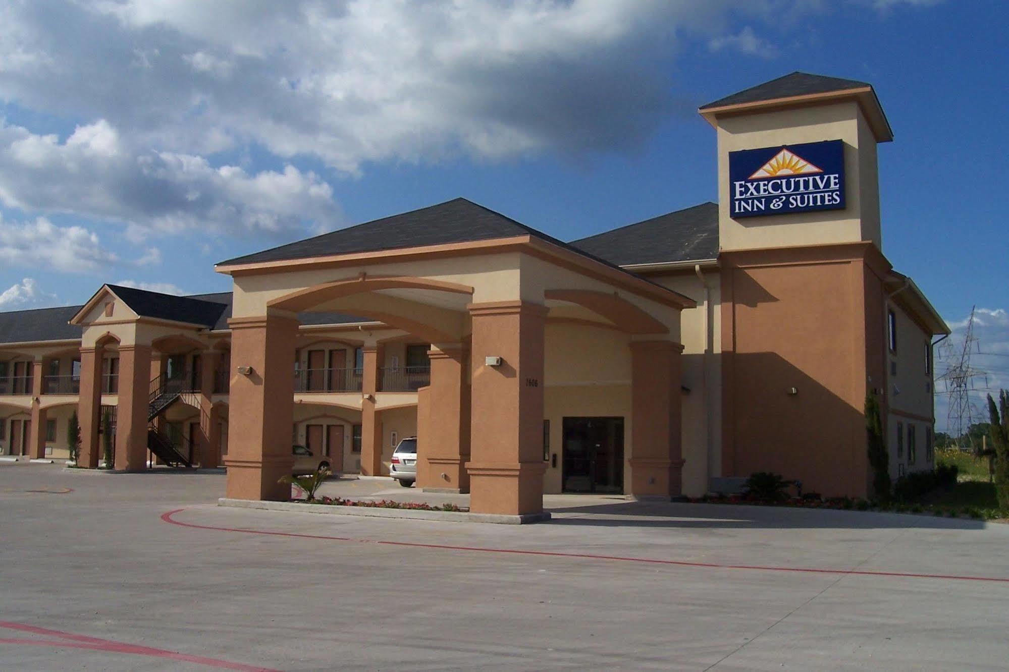 Executive Inn & Suites - Jewett Exterior photo